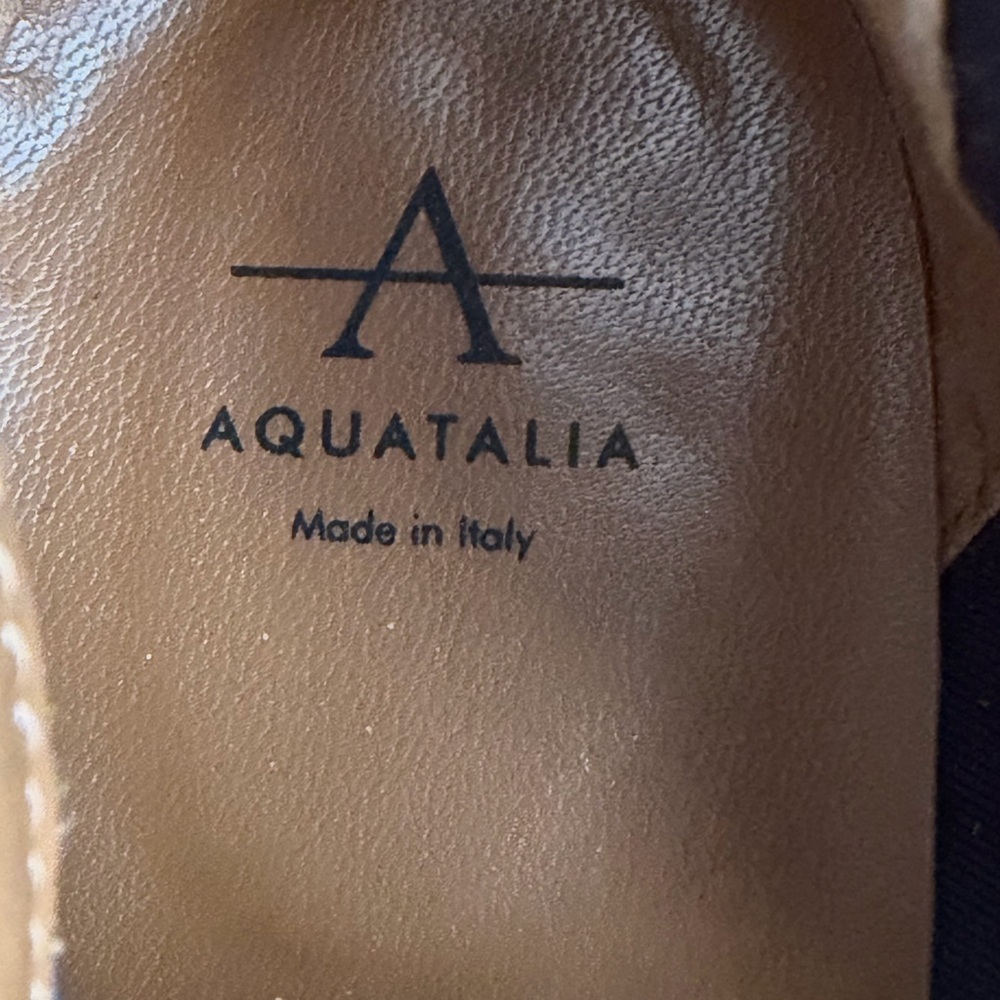Aquatalia Fiamma Weatherproof Taupe Suede Almond Toe Bootie Weatherproof Size 9 - Picture 9 of 11